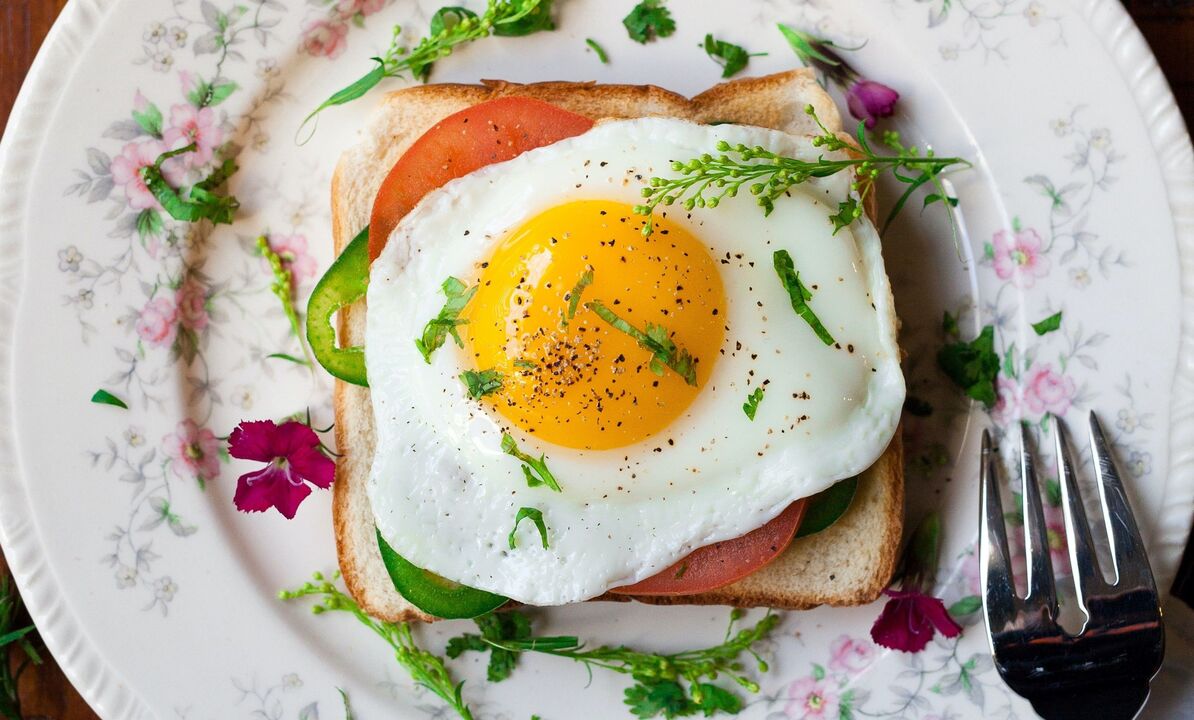 panino con uova strapazzate a dieta proteica